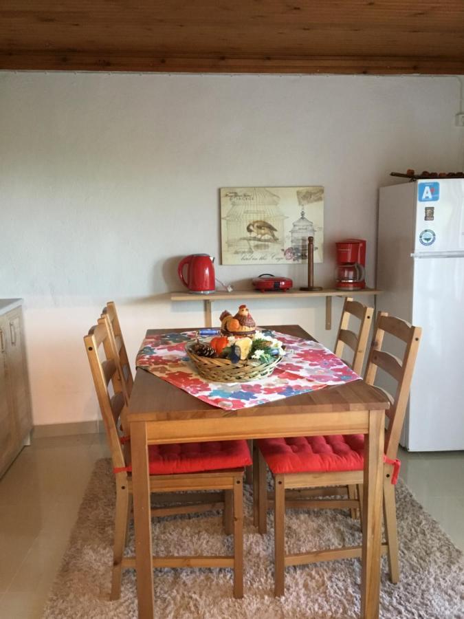 アスプロヴァルタ Casa Dei Fioriヴィラ エクステリア 写真